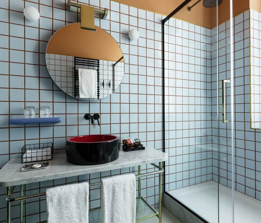 Room Mate Giulia Milan | Patricia Urquiola Design & Cesana Showers